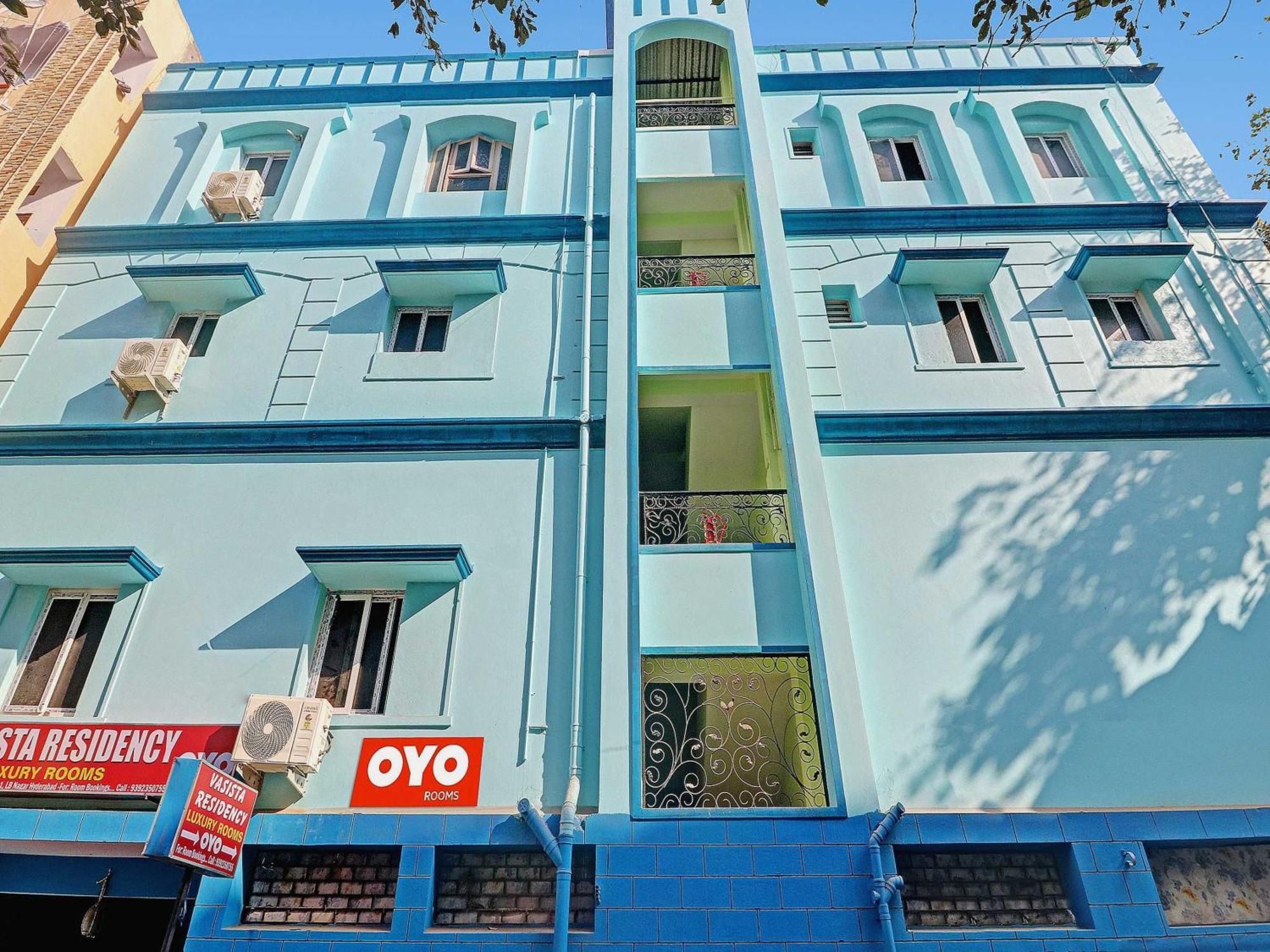 Hotel O Vasista Residency Hyderabad Exterior foto