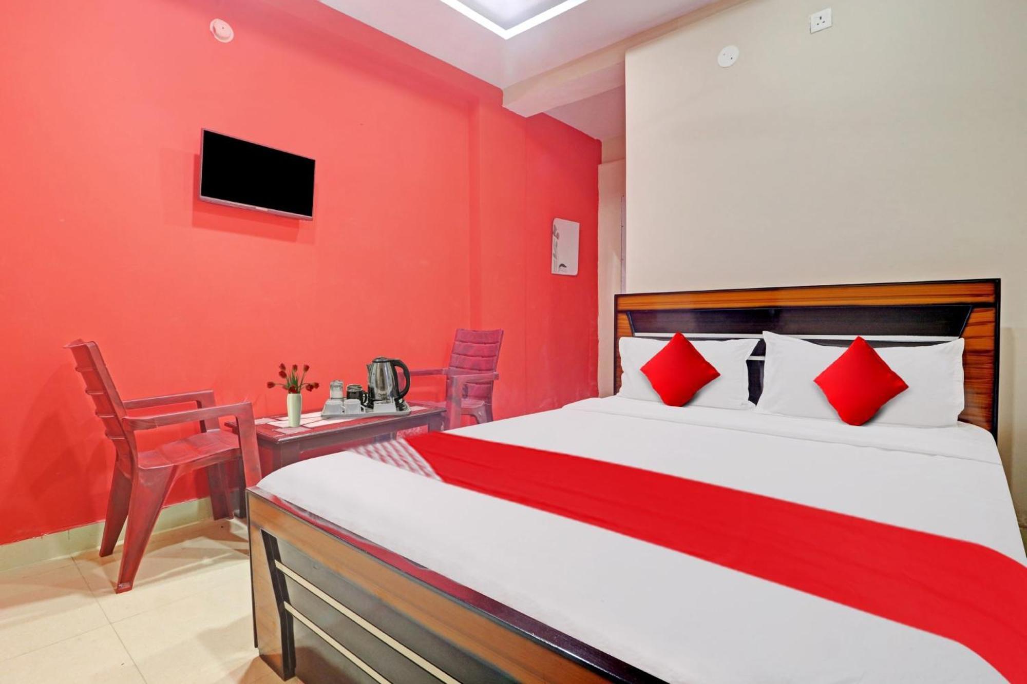 Hotel O Vasista Residency Hyderabad Exterior foto